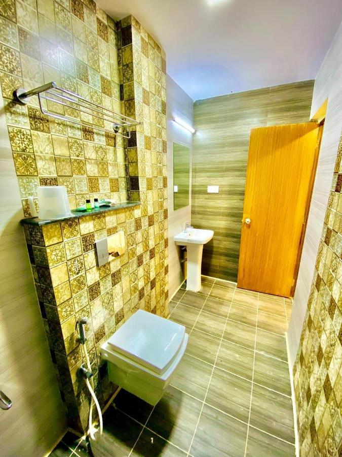 Sheraton Grande At Puratchi Thalaivar Dr Mgr Central Railway Station Chennai Luaran gambar