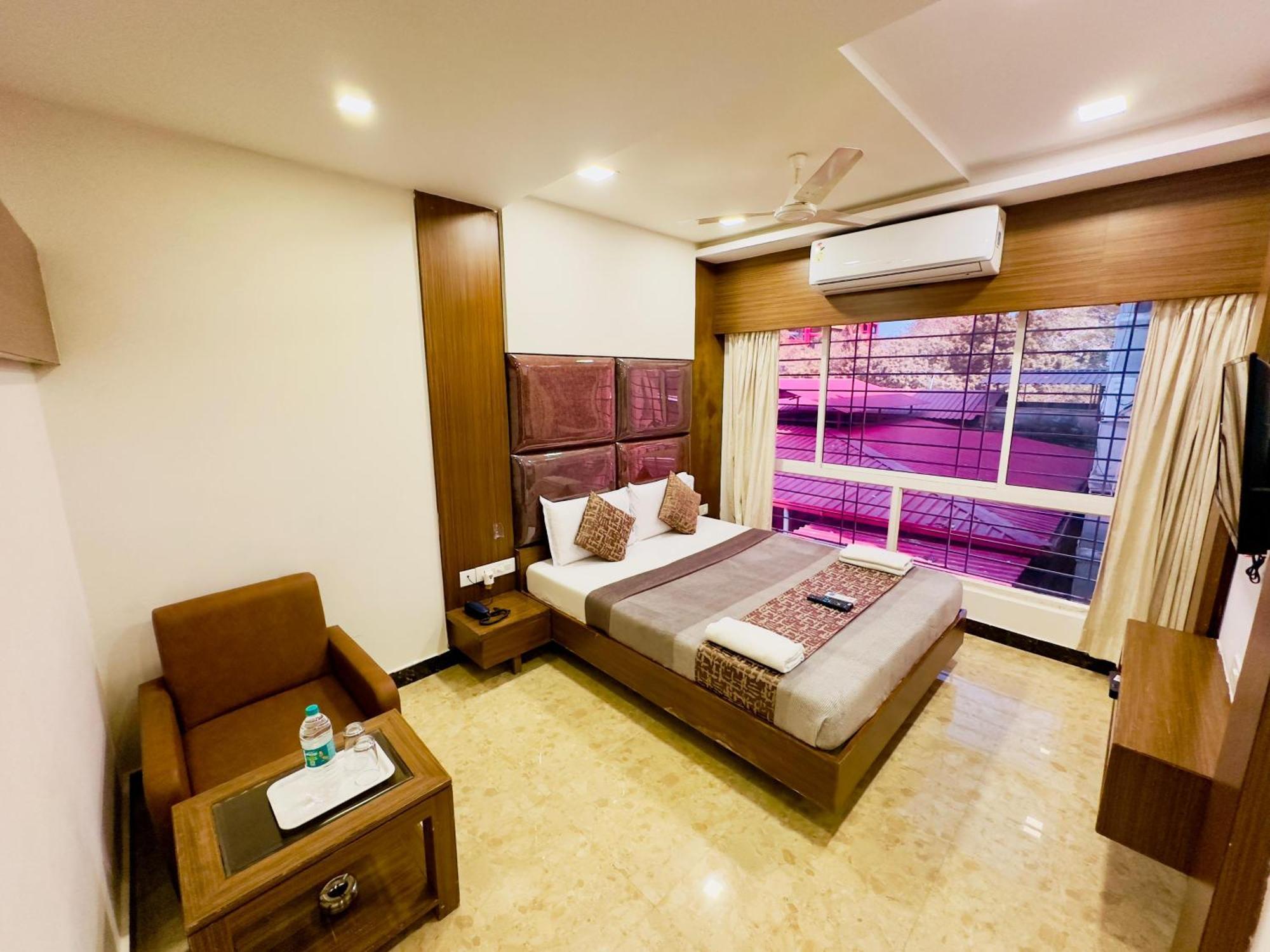 Sheraton Grande At Puratchi Thalaivar Dr Mgr Central Railway Station Chennai Luaran gambar