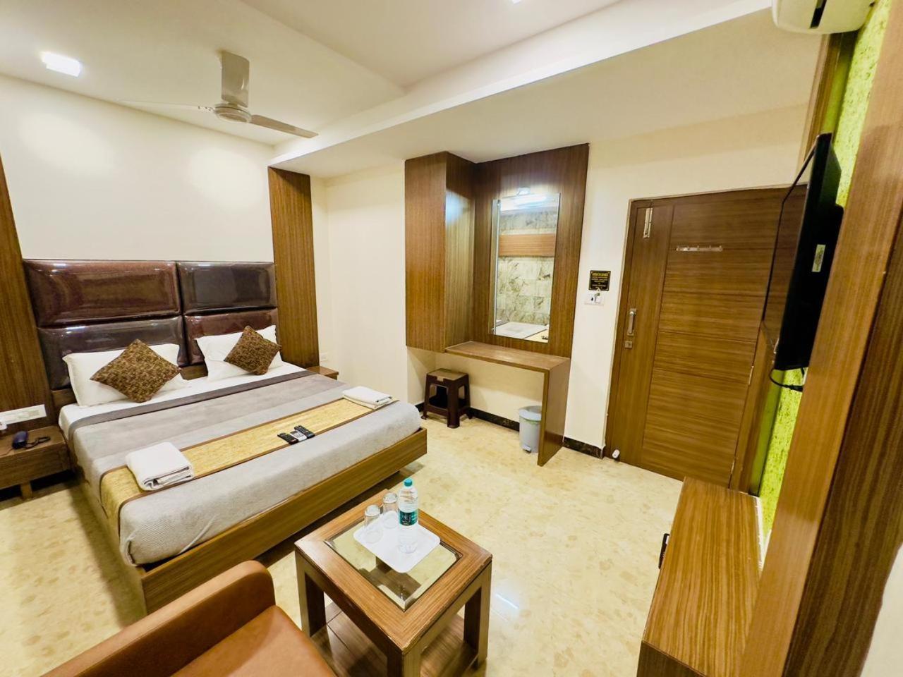 Sheraton Grande At Puratchi Thalaivar Dr Mgr Central Railway Station Chennai Luaran gambar