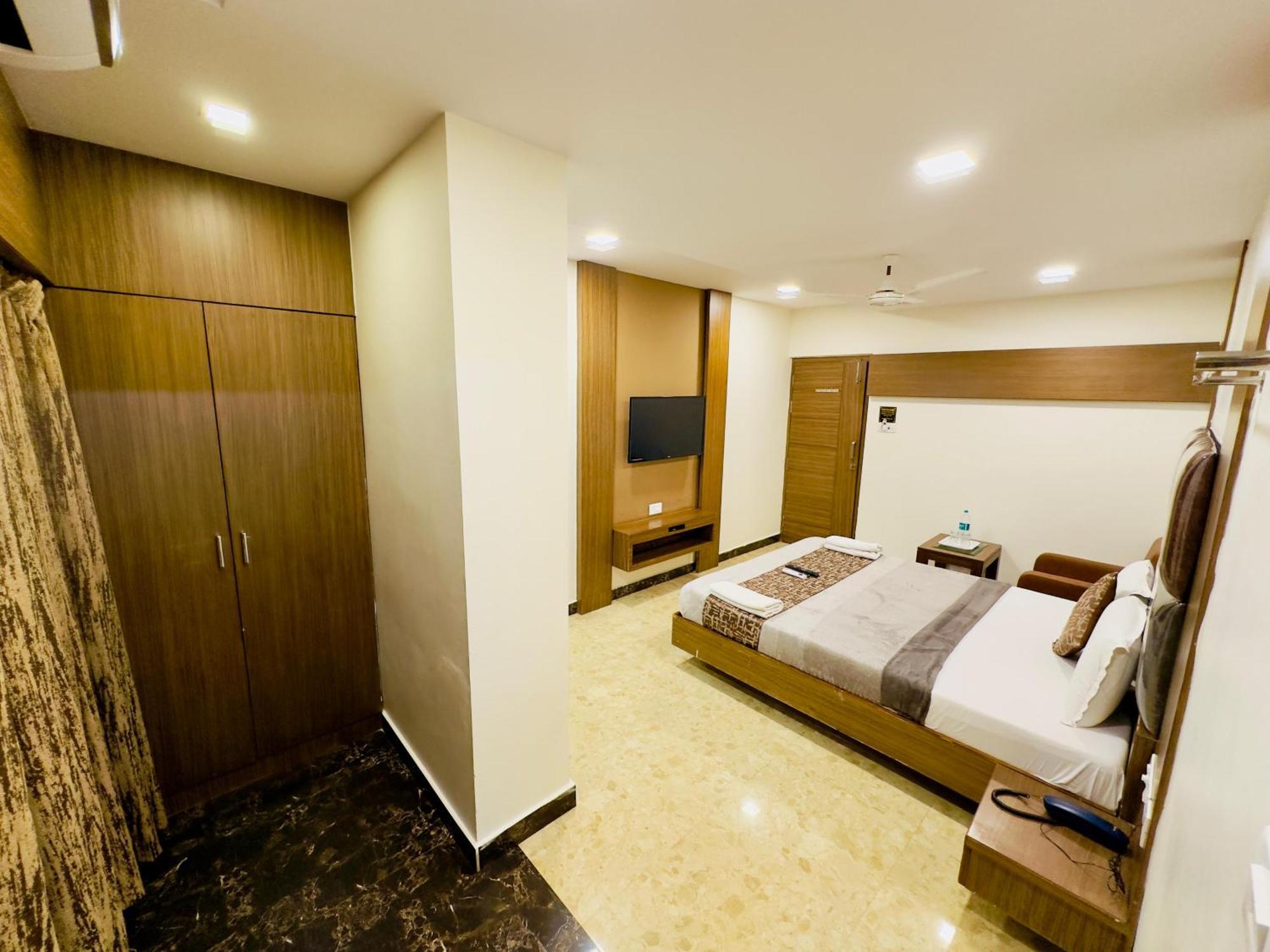 Sheraton Grande At Puratchi Thalaivar Dr Mgr Central Railway Station Chennai Luaran gambar